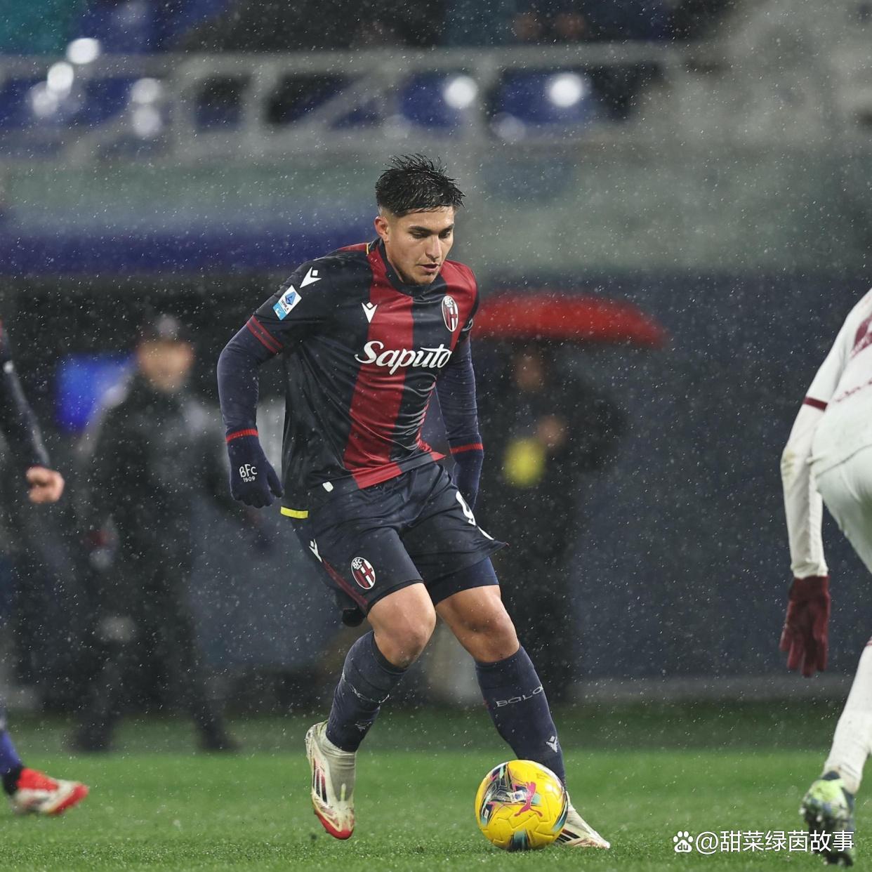 关于帕尔马后防表现糟糕，或将对阵容进行调整的信息