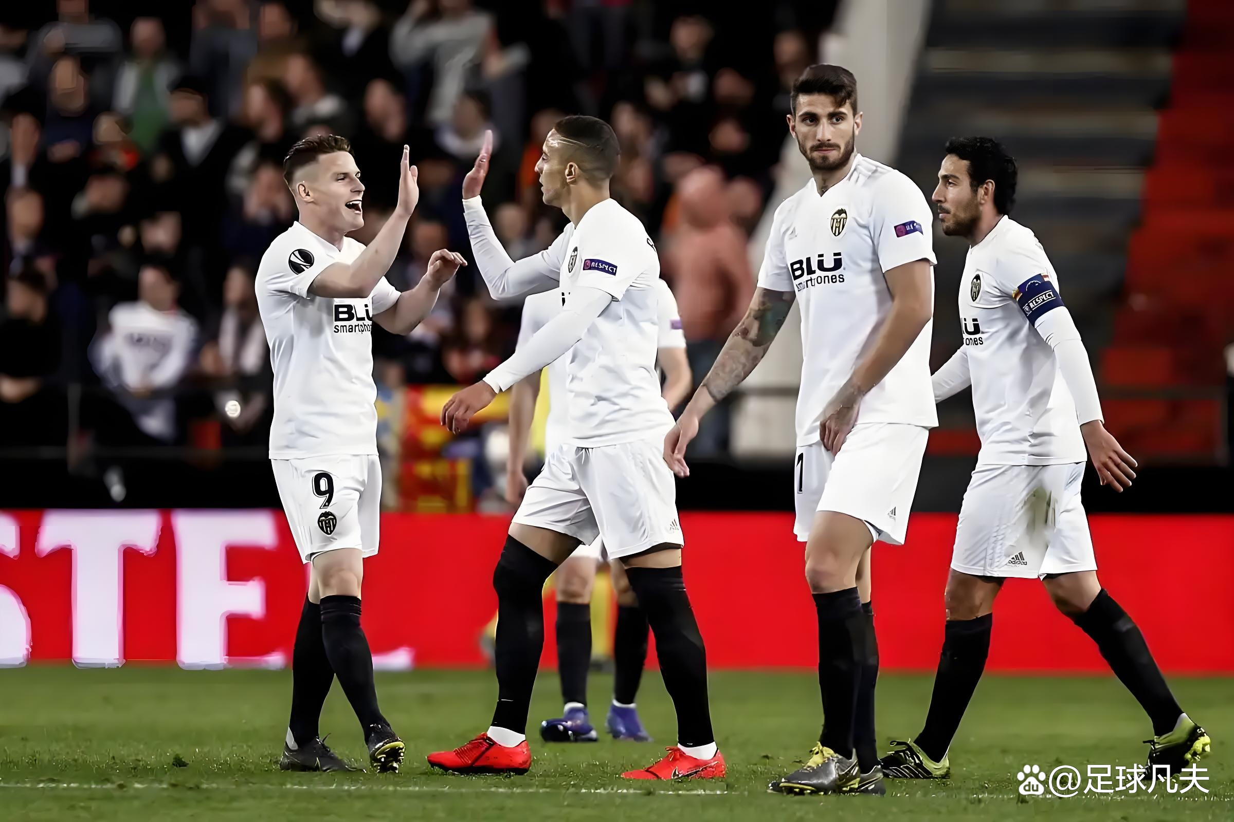 突出：巴伦西亚战平西班牙人，球队表现不稳定的简单介绍