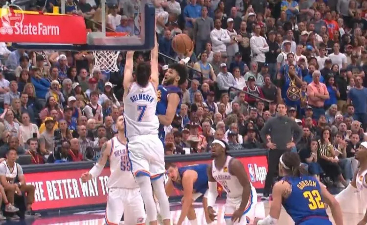 关于惊险一战！球队在加时赛中险胜对手的信息