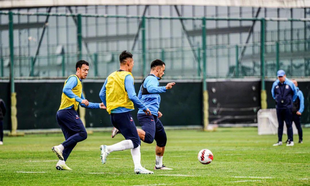 关于热血直流!一场慷慨激昂的体育对决引燃赛场的信息 关于热血直流!一场慷慨激昂的体育对决引燃赛场的信息