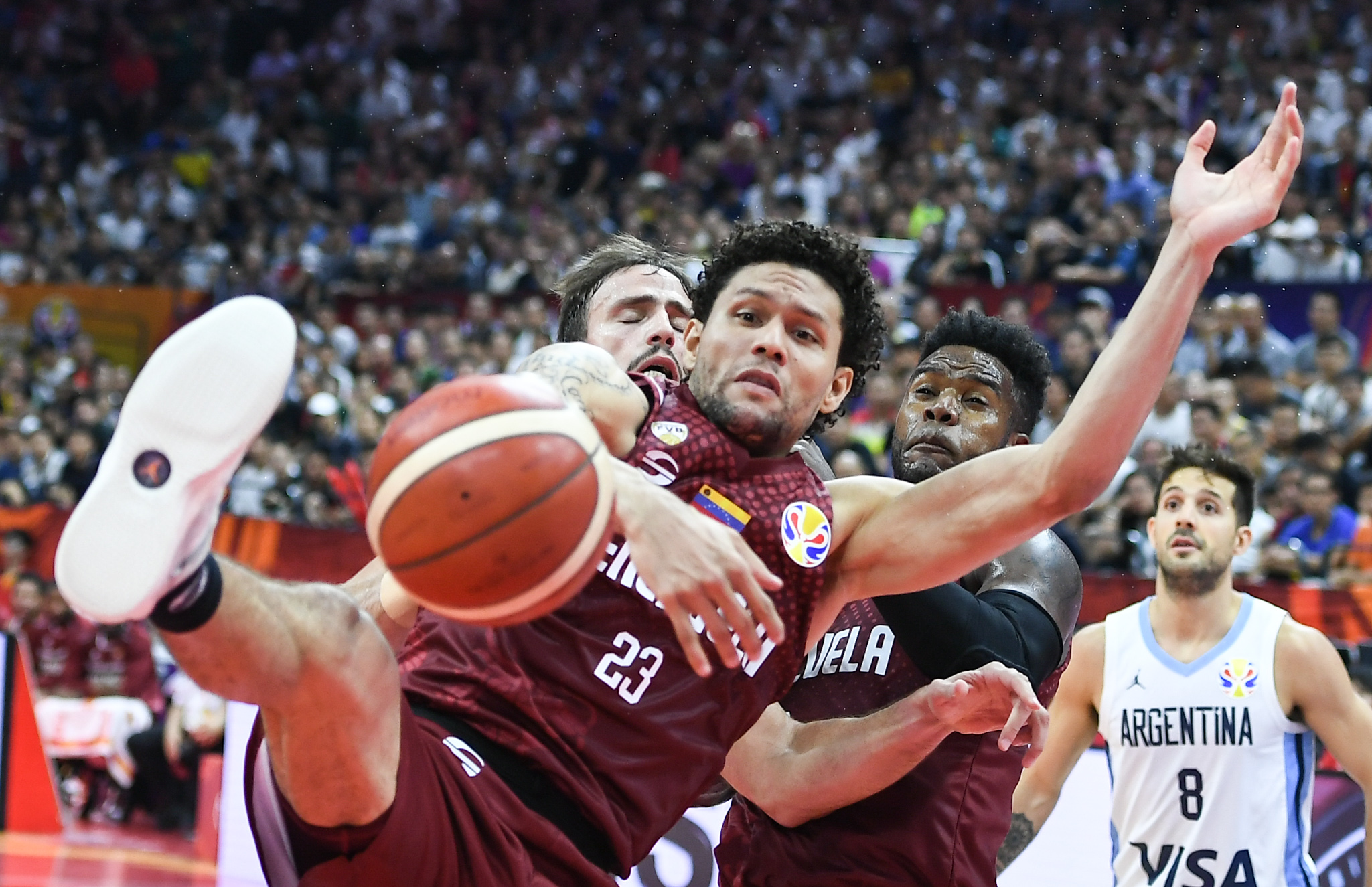 委内瑞拉女足冠军联赛精彩对决开幕