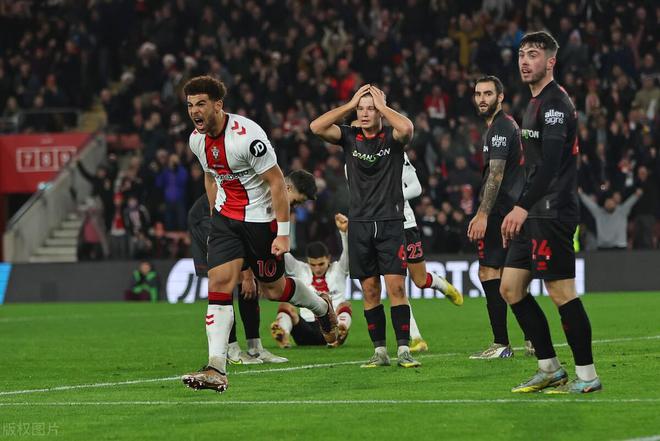 关于诺维奇球员表现出色,球队打出攻击性足球的信息 关于诺维奇球员表现出色,球队打出攻击性足球的信息