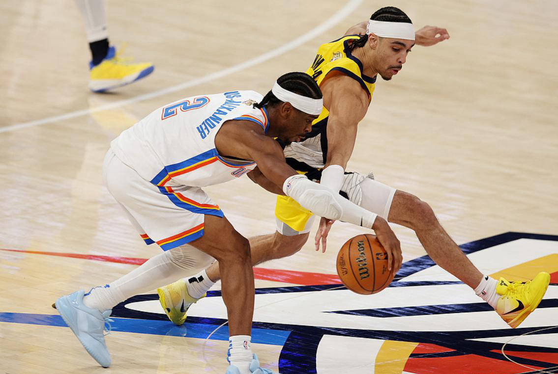 包含全明星球员表现出色，球队取得胜利的词条