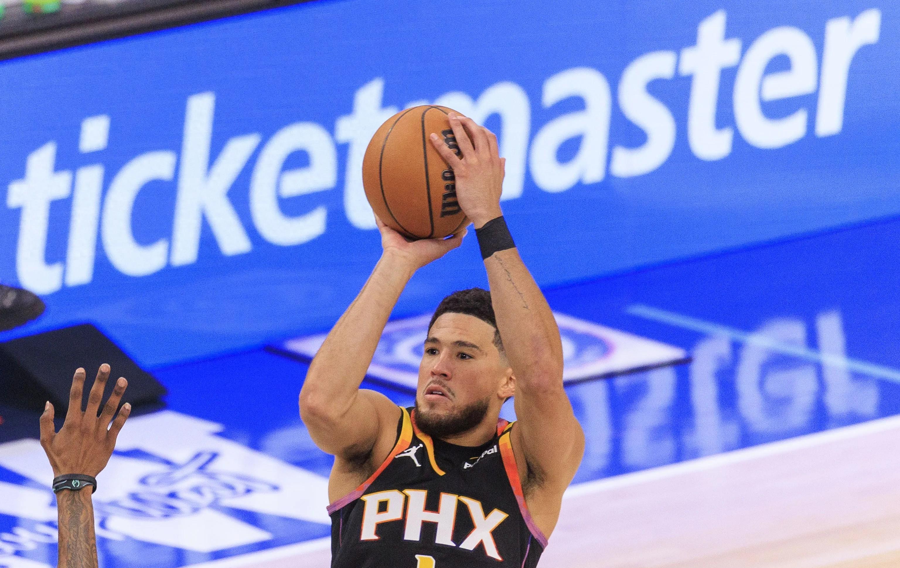 包含快船主场告捷,保持不败记录的词条 包含快船主场告捷,保持不败记录的词条