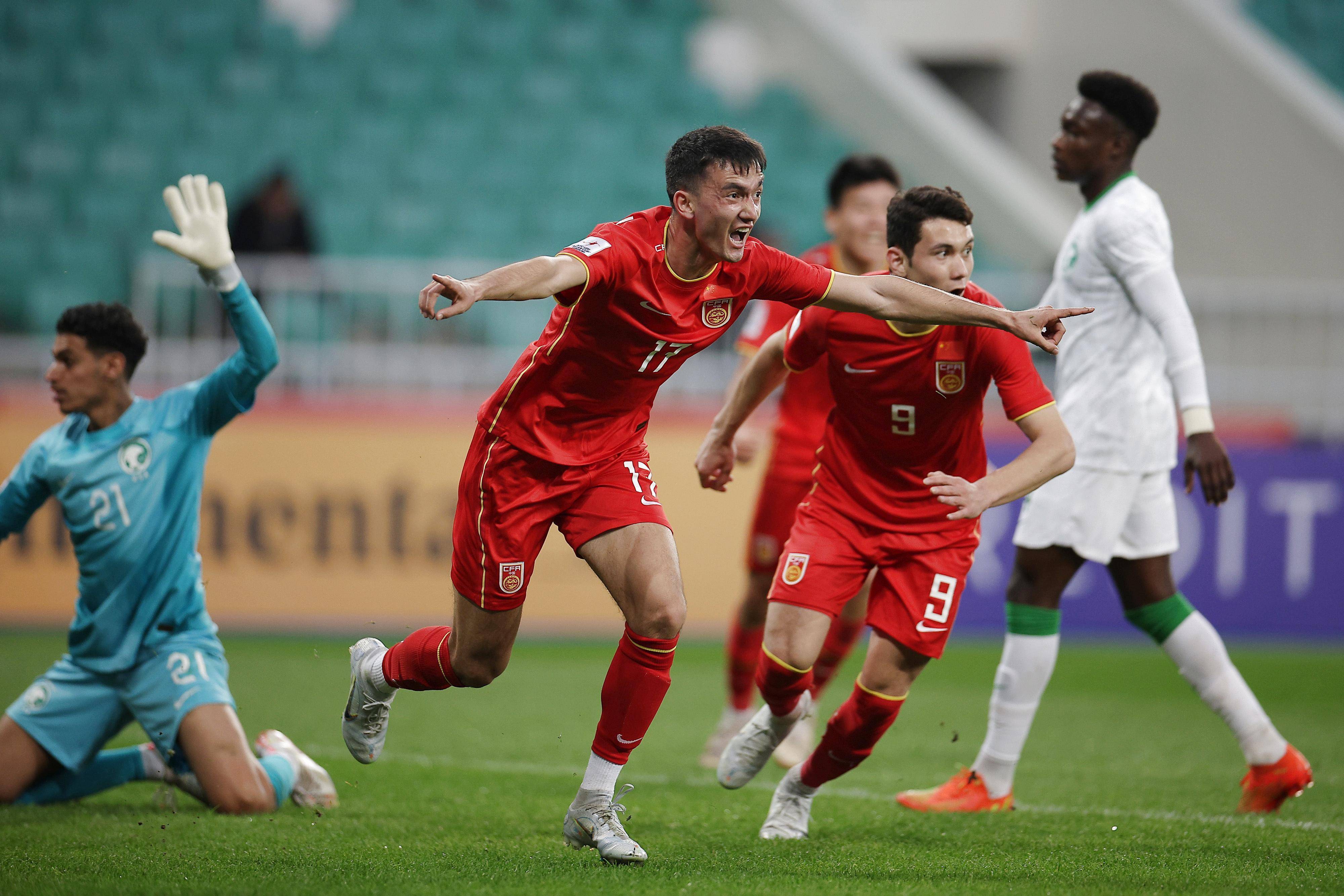 足球强队对决,亚洲足坛再掀狂潮!的简单介绍 足球强队对决,亚洲足坛再掀狂潮!的简单介绍