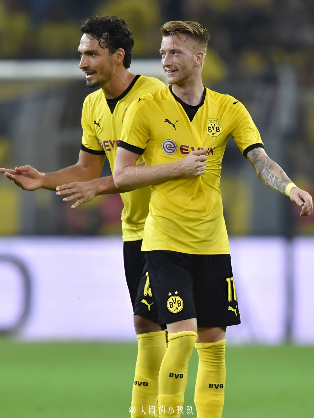 包含多特蒙德球员因伤将接受手术治疗的词条