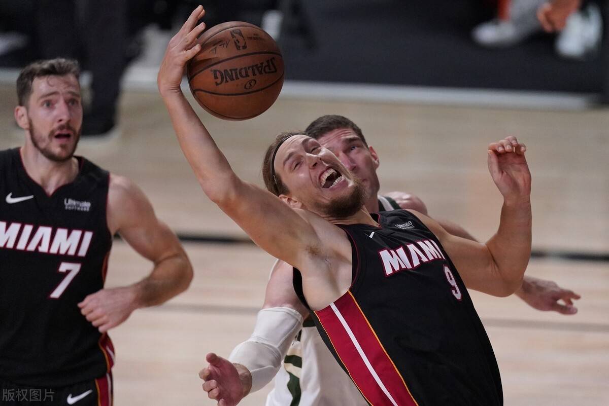 关于雄鹿言论中救助三双，成赛季首饰邓肯无助稳固的信息