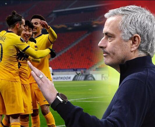 美国球队开门红，晋级淘汰