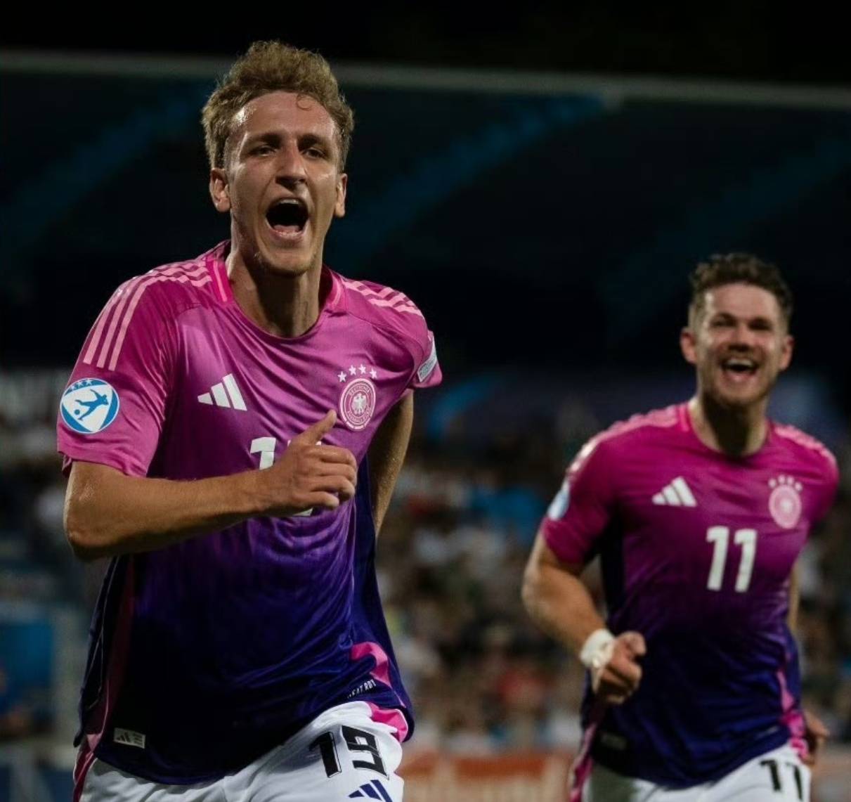 英格兰队高歌猛进，豪取四连胜