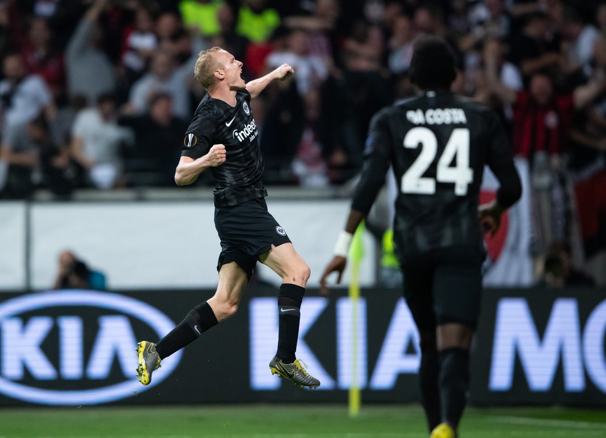 关于法兰克福斩获胜利，成功逆袭的信息