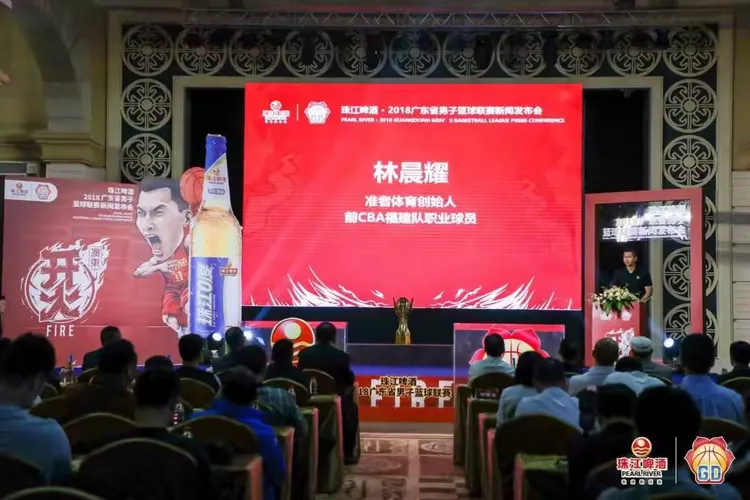 香港球队在国际赛场上表现出色,收获好成绩 香港球队在国际赛场上表现出色,收获好成绩