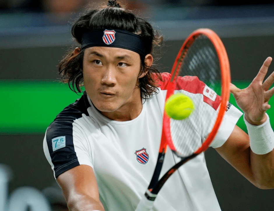 天海连胜势不可挡，主场胜利掀起高潮