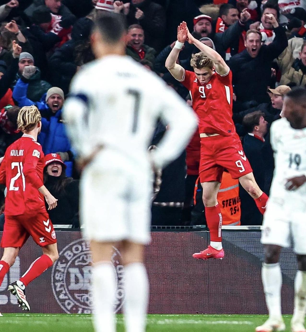 葡萄牙前锋脚踝扭伤，或将无缘下场比赛的简单介绍