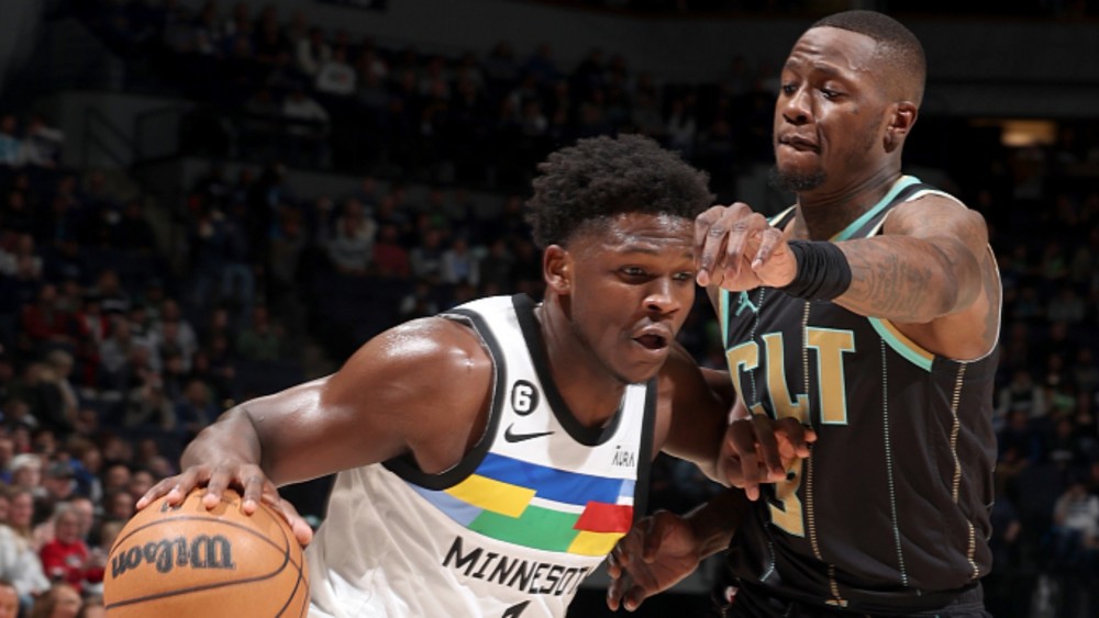 包含黄蜂大胜尼克斯,海沃德砍下35分的词条 包含黄蜂大胜尼克斯,海沃德砍下35分的词条