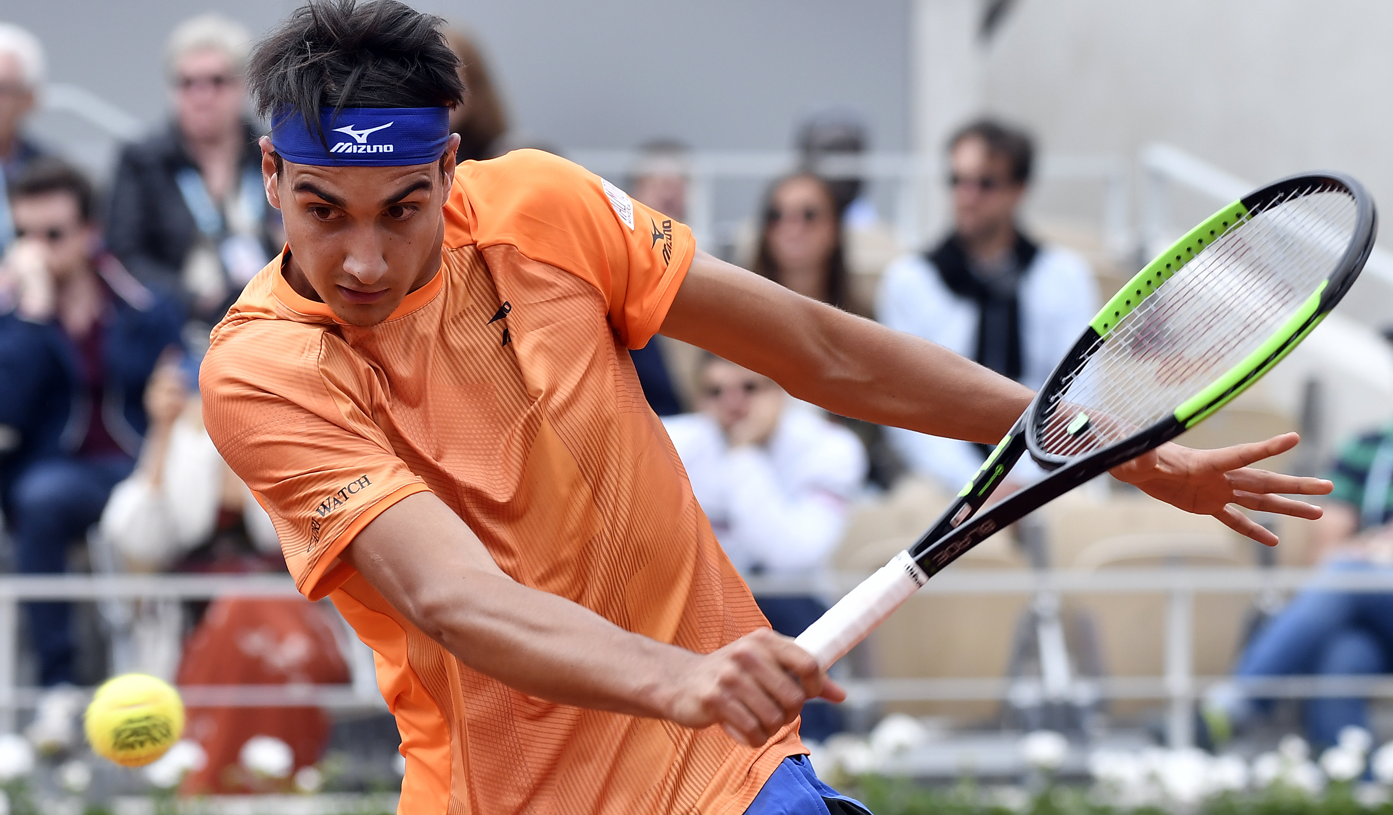 关于美国网球队完胜法国网球队,费德勒统治全场的信息 关于美国网球队完胜法国网球队,费德勒统治全场的信息