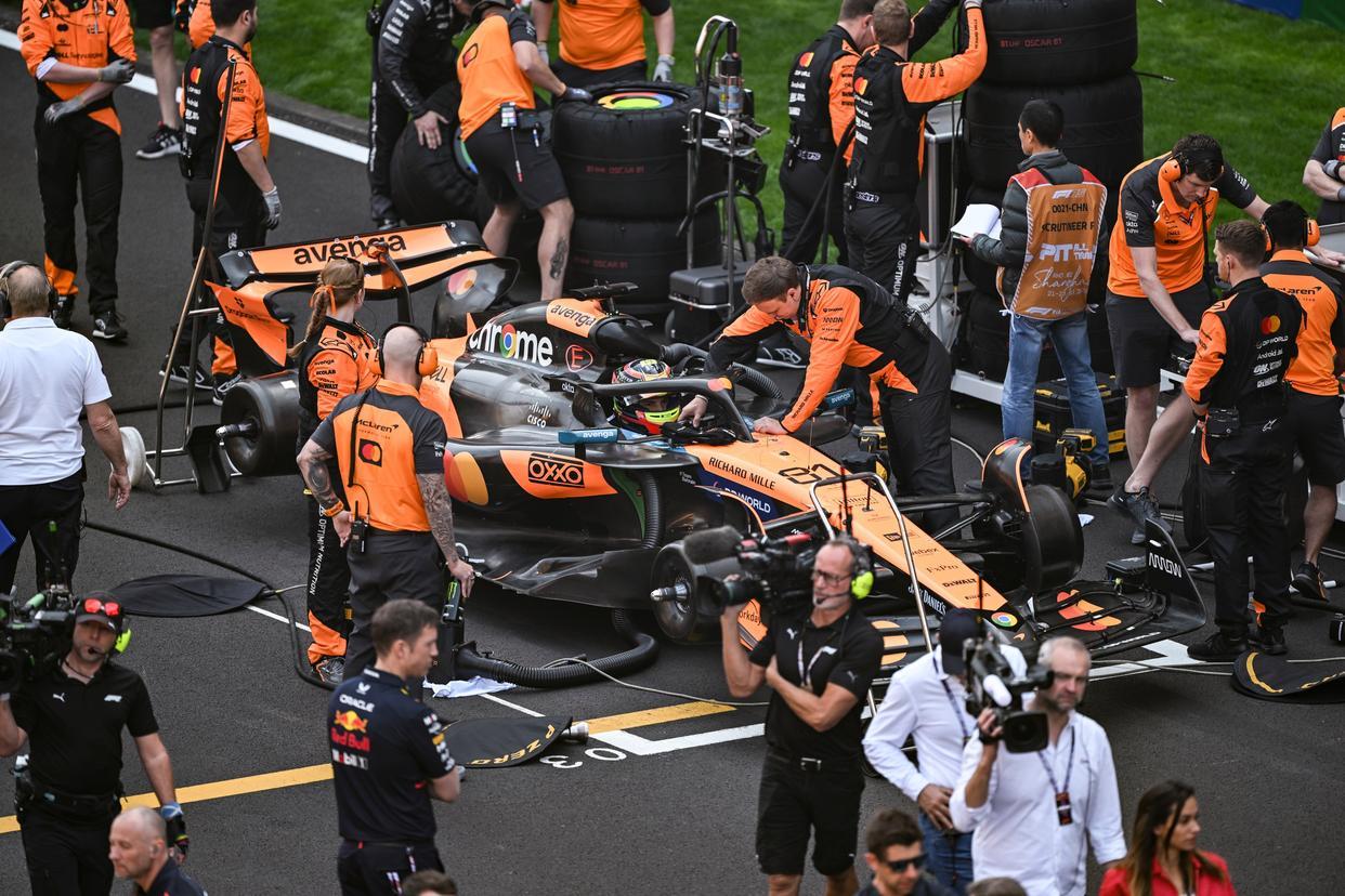 红牛二队险胜法拉利，汉密尔顿刷新纪录