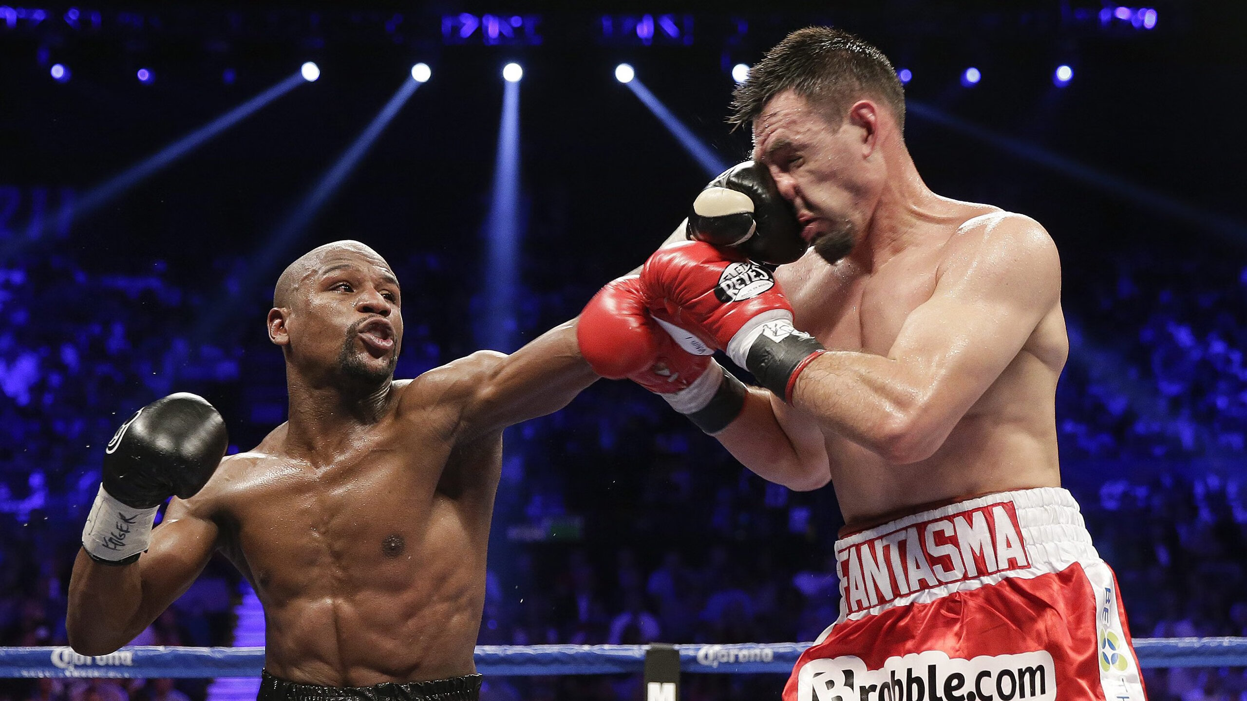 国王加冕夜，当哈登在末节戴上那顶看不见的王冠