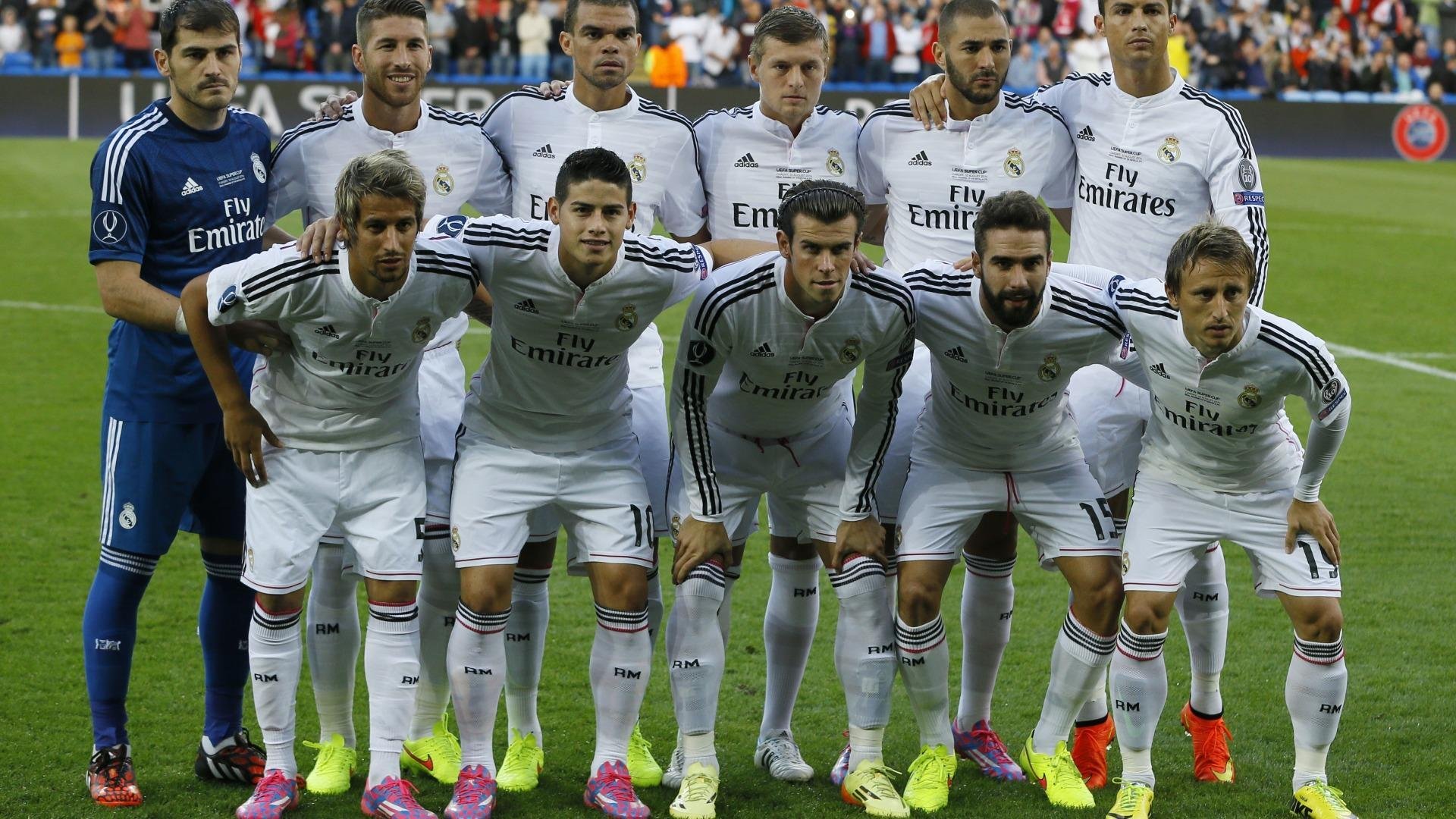 暴风眼中的砥柱，西亚卡姆持续绞杀内线，灰熊铁蹄踏碎独行侠晋级之路