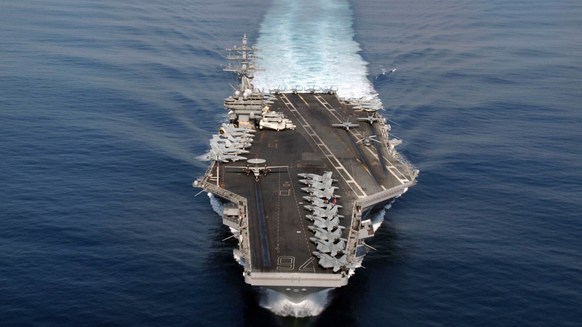 绿茵场与硬木地，德甲争冠战焦点战与步行者逆转猛龙的激情交响