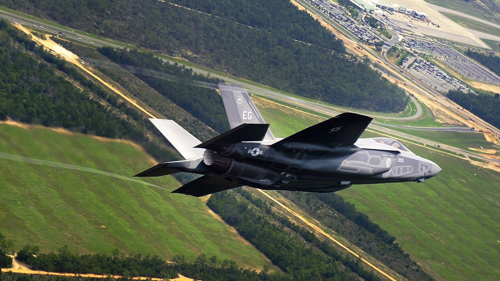 当马内遇上马尔蒂尼，一场友谊赛，为何因京多安提前成为传奇