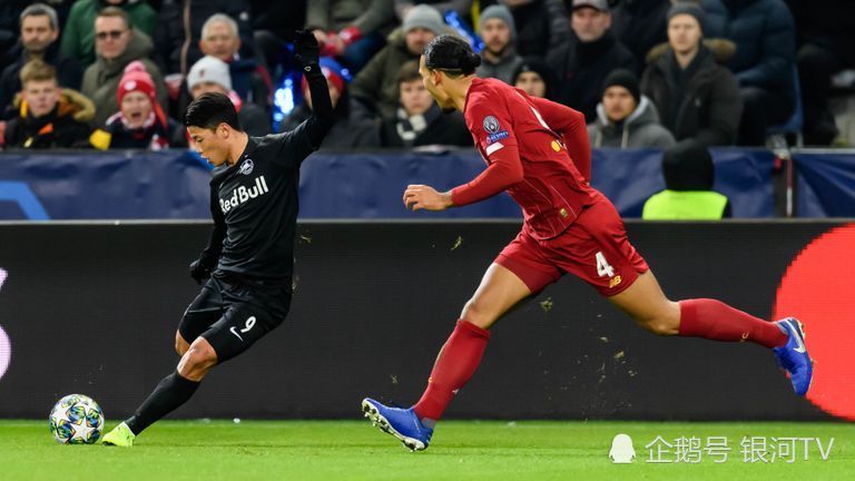 欧冠半决赛之夜,黄喜灿扛起全队 欧冠半决赛之夜,黄喜灿扛起全队