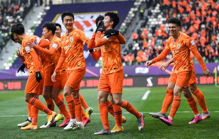 洪都拉斯对阵巴拉圭，库尔图瓦贡献制胜表现