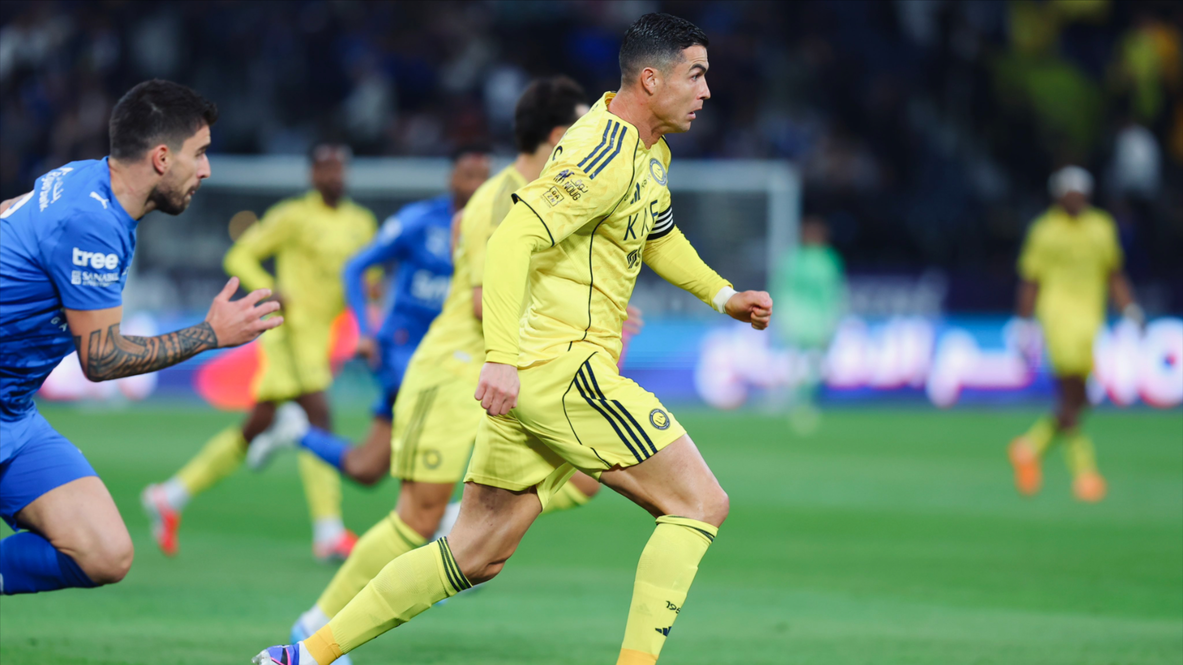 喀麦隆最后时刻击败塞维利亚,C罗节奏完全掌控 喀麦隆最后时刻击败塞维利亚,C罗节奏完全掌控