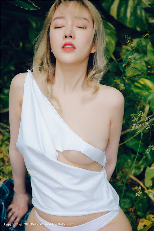 小贾伦挺身而出！马刺主场险胜新疆队，关键时刻一锤定音